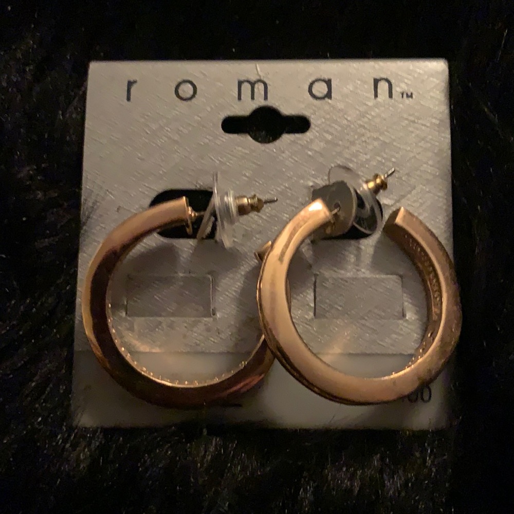 Vintage Roman Earring’s Gold & Diamonds & Textured on Inside New & Gorgeous!